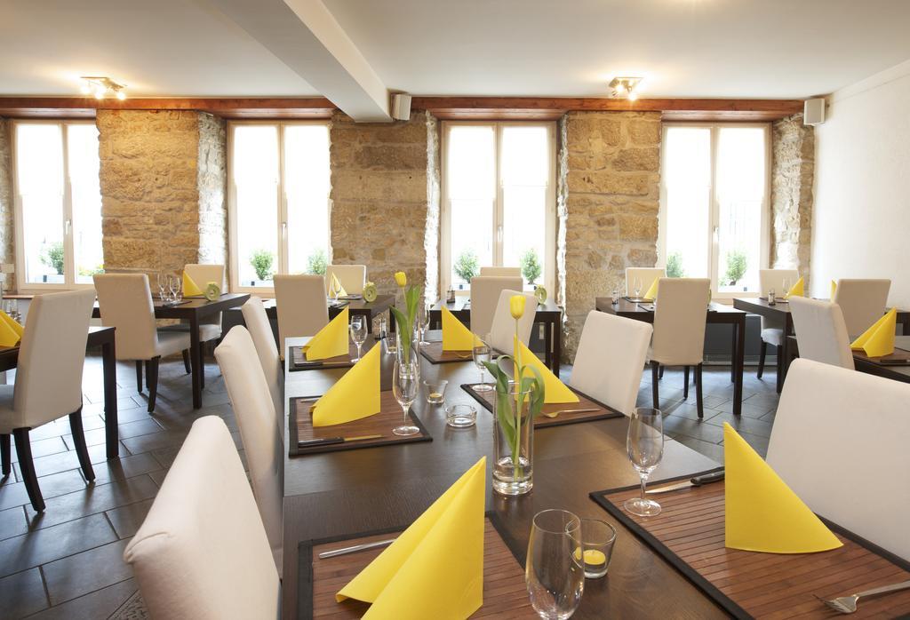Hotel-Restaurant Le Lion D'Or Porrentruy Exteriér fotografie